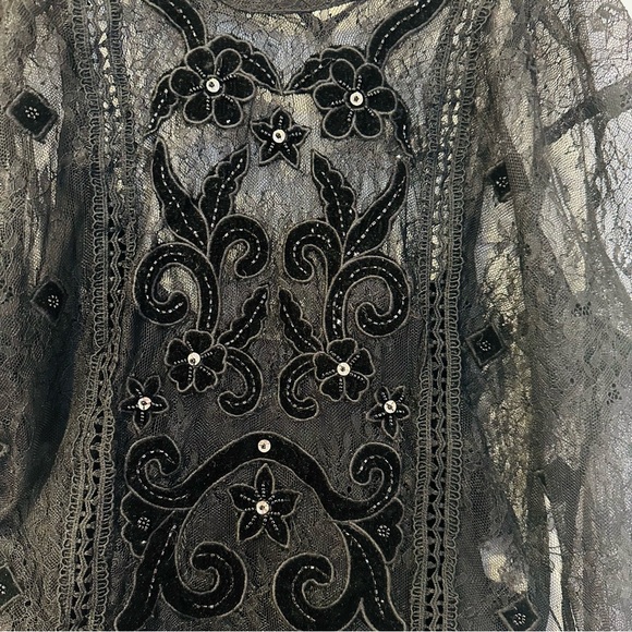 Nwt Zara black lace and beaded dress - Picture 4 of 8